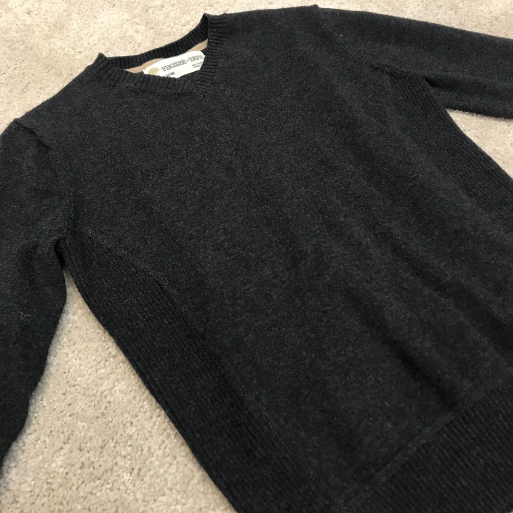 Tucker and Tate boys Sweater EUC